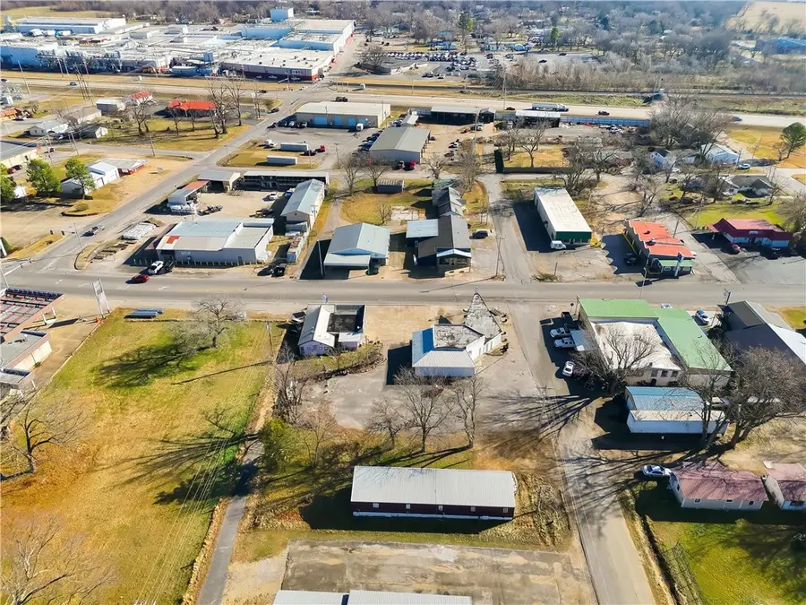 320 S 2nd Street, Stilwell, OK 74960 - #3