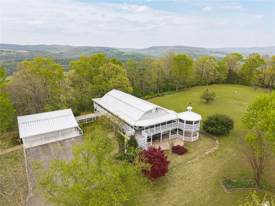 2428 Winn Mountain Loop, Mountainburg, AR 72946 - #2