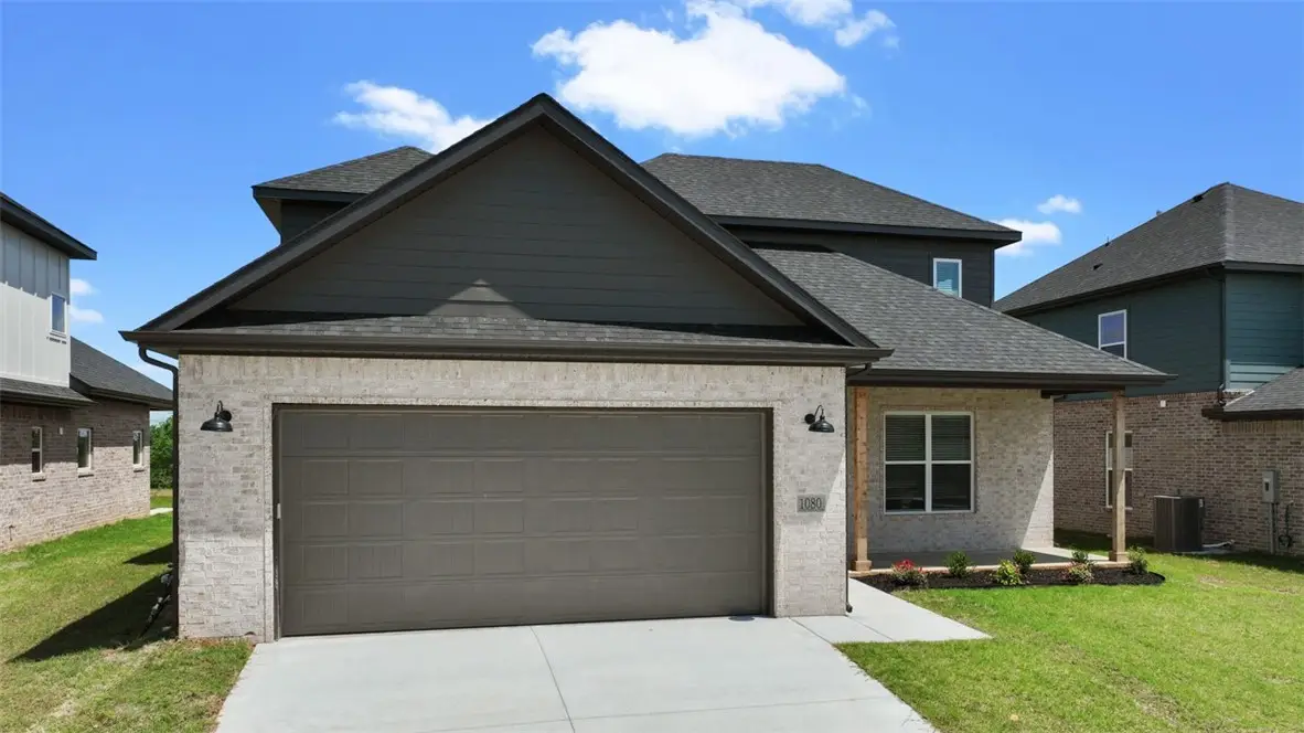 1221 Mammoth Street, Bentonville, AR 72713 - #1