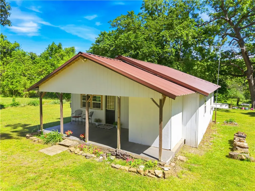 464220 E 888 Road, Stilwell, OK 74960 - #1