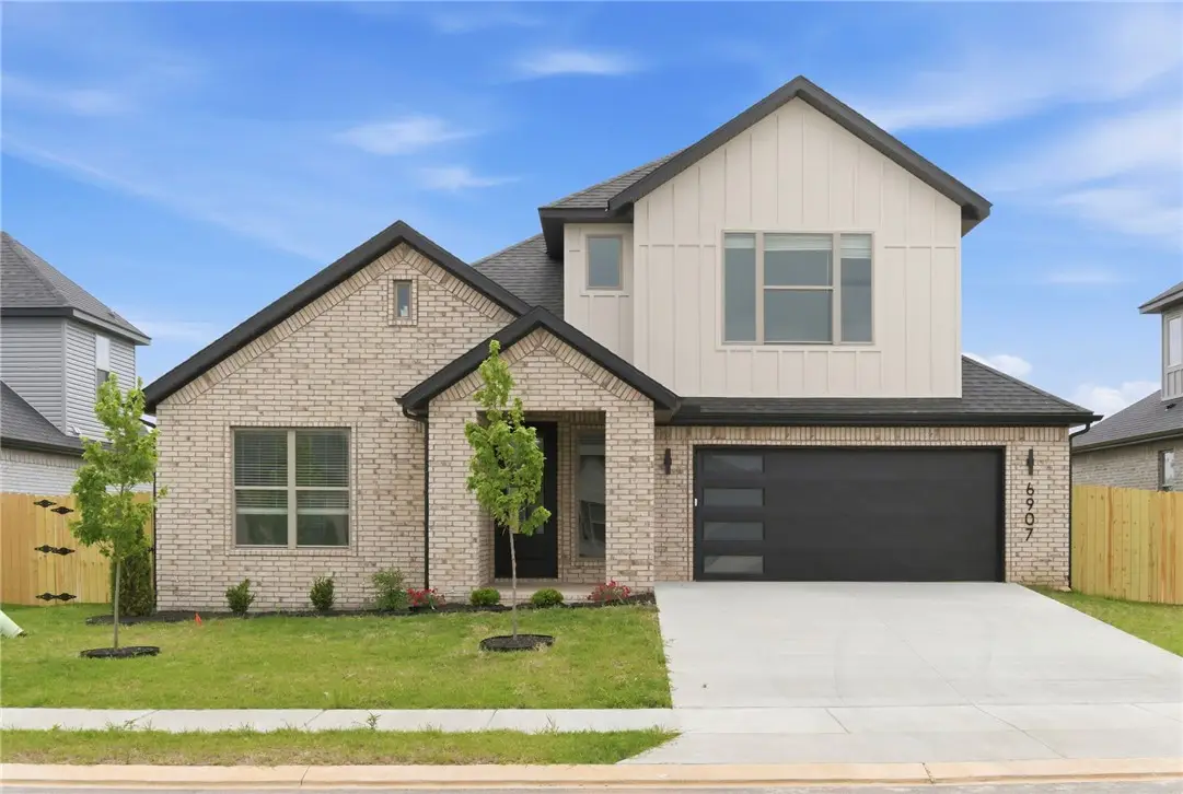 6907 SW Basswood Avenue, Bentonville, AR 72713 - #1