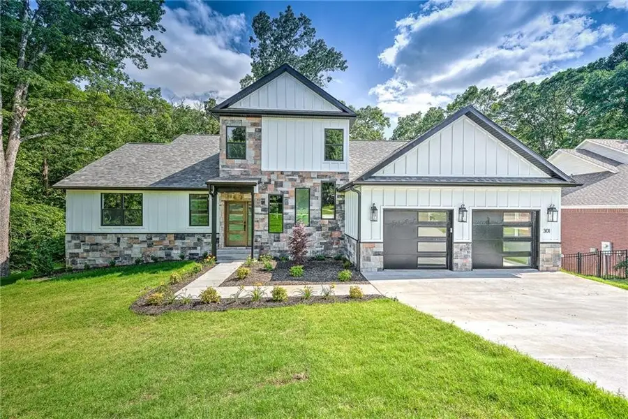 203 Lasalle Drive, Bentonville, AR 72712 - #3