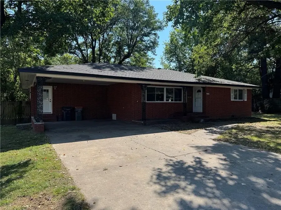 713 Maple Drive, Springdale, AR 72764 - #2