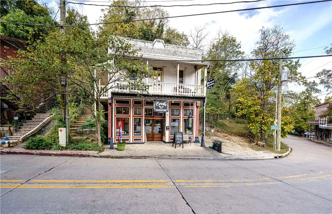 50 Main Street, Eureka Springs, AR 72632 - #1