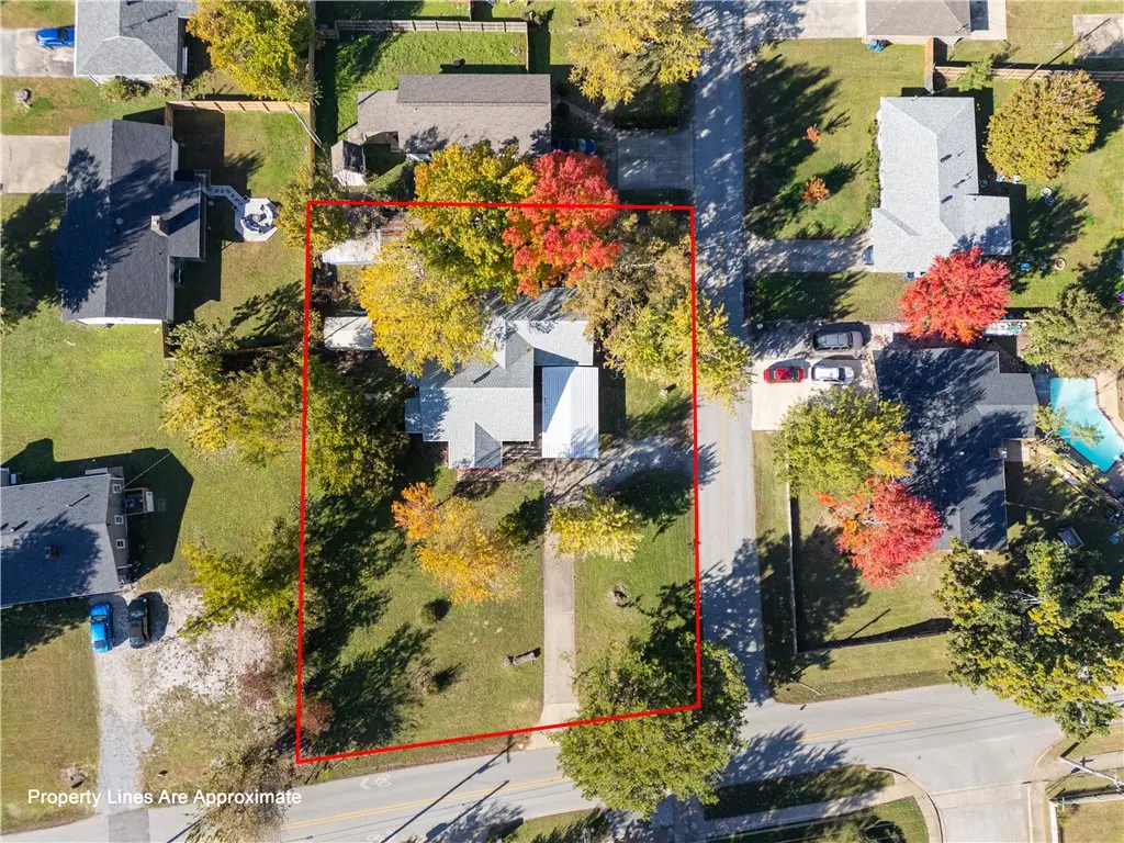 1307 N Bella Vista Road, Bentonville, AR 72712 - #1