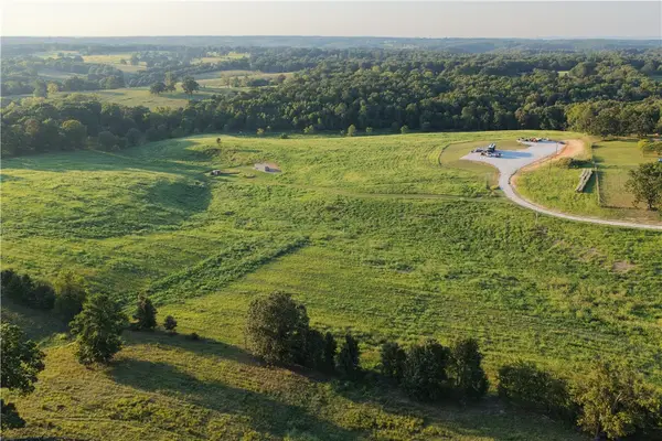 4388 Mckinley Lane, Harrison, AR 72601