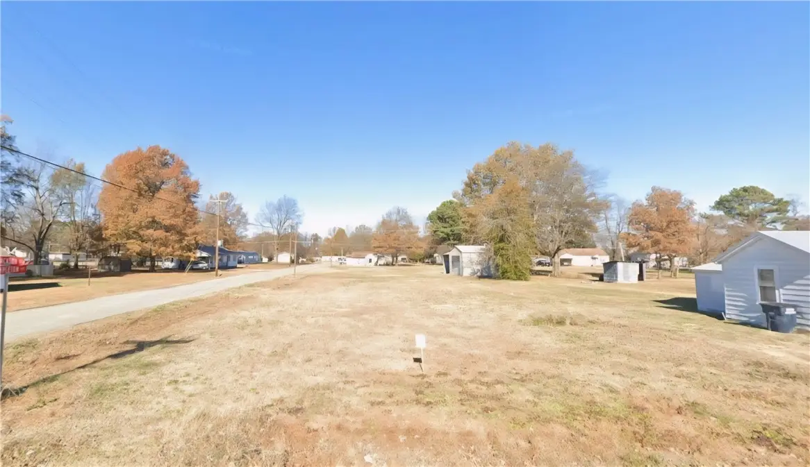 808 E Jackson Street, North Saint Francis, AR 72454 - #1