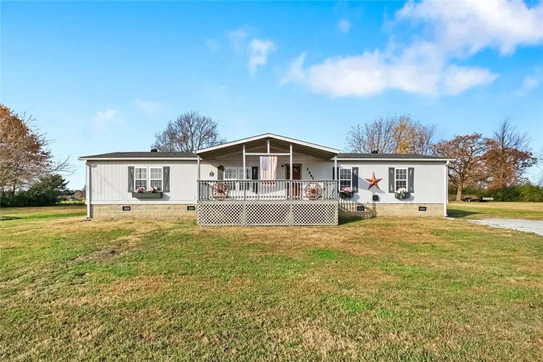 1991 Colcord Avenue, Colcord, OK 74338 - #1