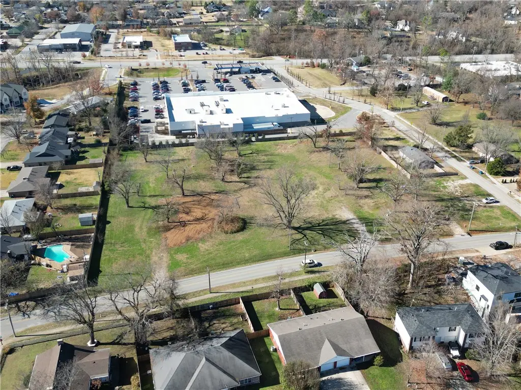 1405 Bella Vista Road, Bentonville, AR 72712 - #1