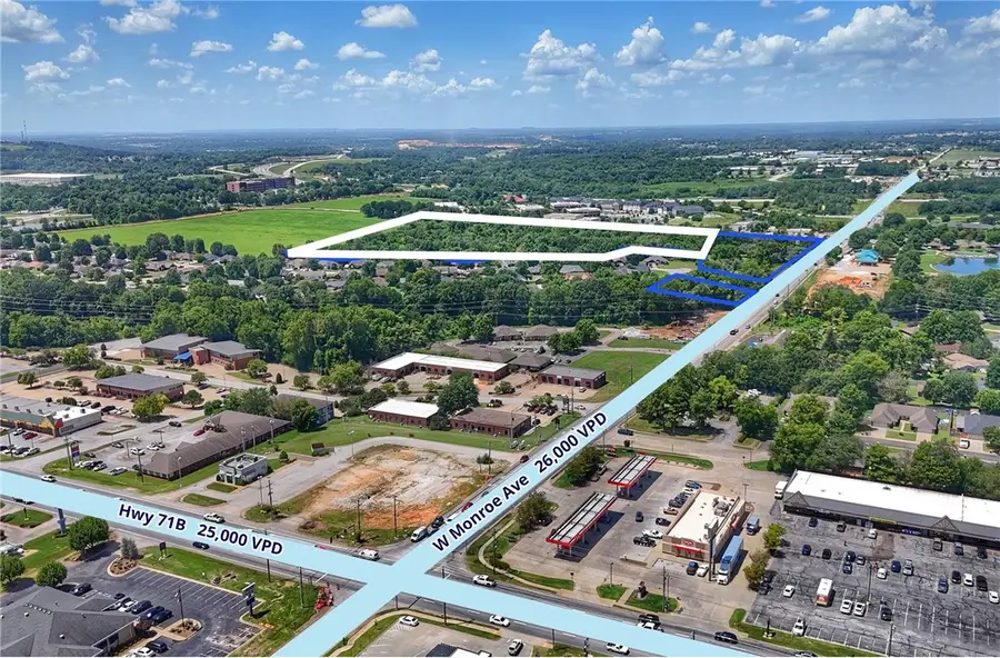 319 W Monroe Avenue, Lowell, AR 72745 - #3