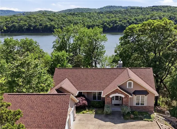 21 White River Lane, Holiday Island, AR 72631
