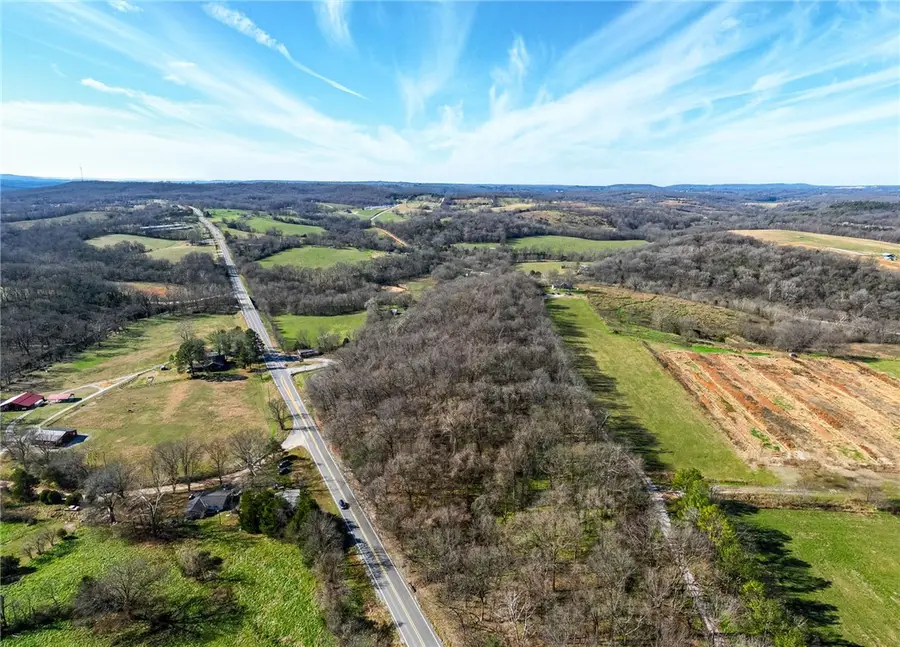 18553 Highway 303, Fayetteville, AR 72703 - #2
