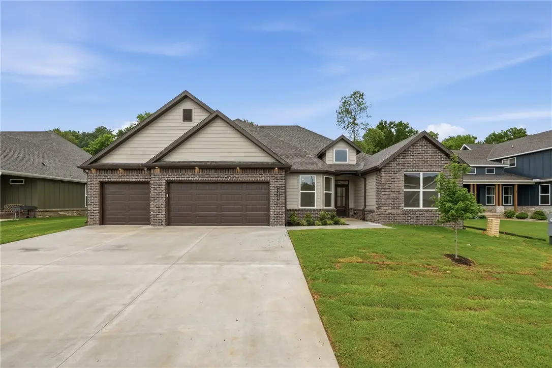1229 Bunker Drive, Pea Ridge, AR 72751 - #1