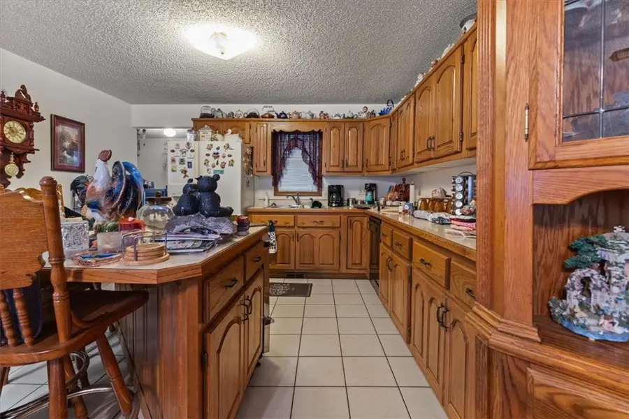 508 E Spruce Street, Rogers, AR 72756 - #3