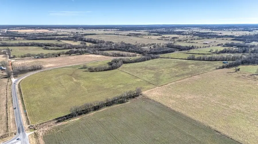 12537 N Ar 43 Hwy, Maysville, AR 72747 - #2