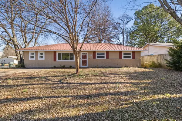 3354 N Martin Avenue, Fayetteville, AR 72703