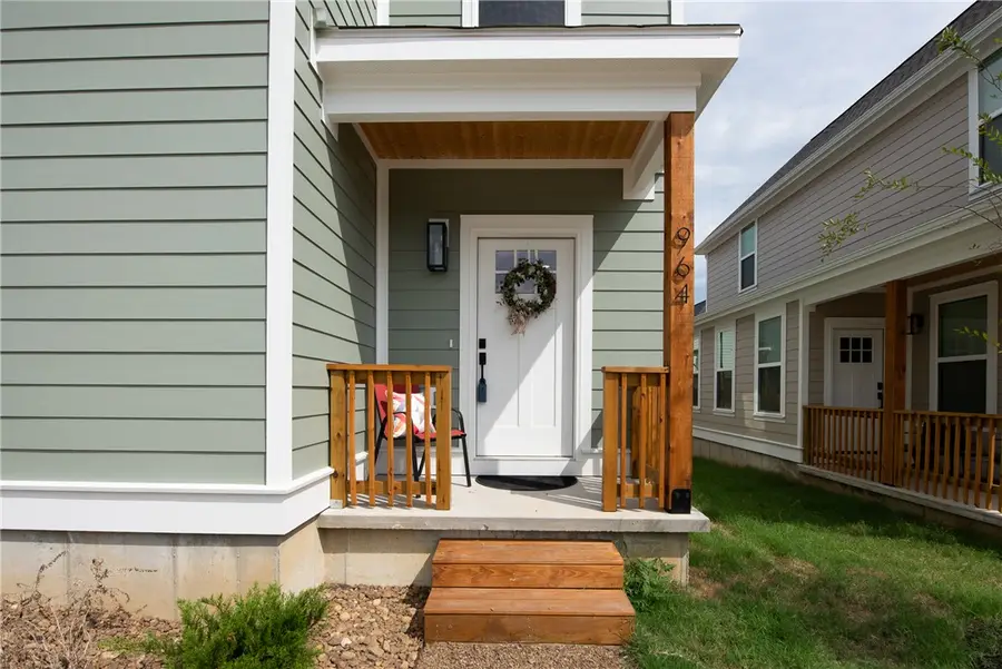 964 S Laramie Heights, Fayetteville, AR 72704 - #2