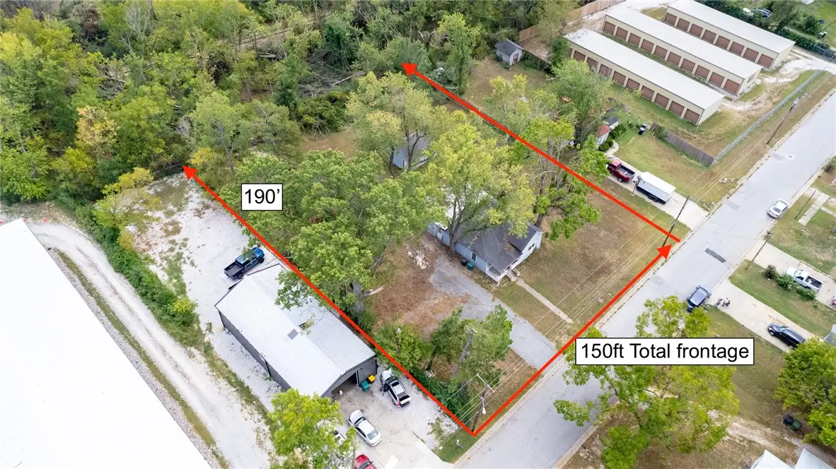 1203 S 3rd Street, Rogers, AR 72756 - #1