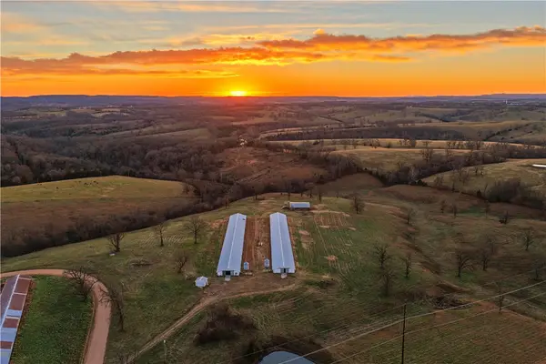 3483 County Road 614, Green Forest, AR 72638