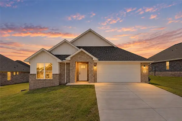 5091 Elk Valley Avenue, Springdale, AR 72762