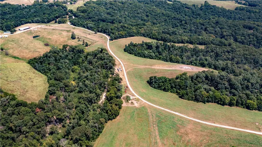 Neon Sky Lot 1 Drive #Lot 1, Pineville, MO 64856 - #2