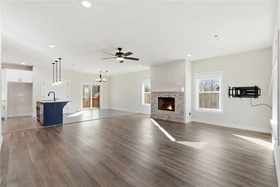 96 Witherby Drive, Bella Vista, AR 72714 - #3