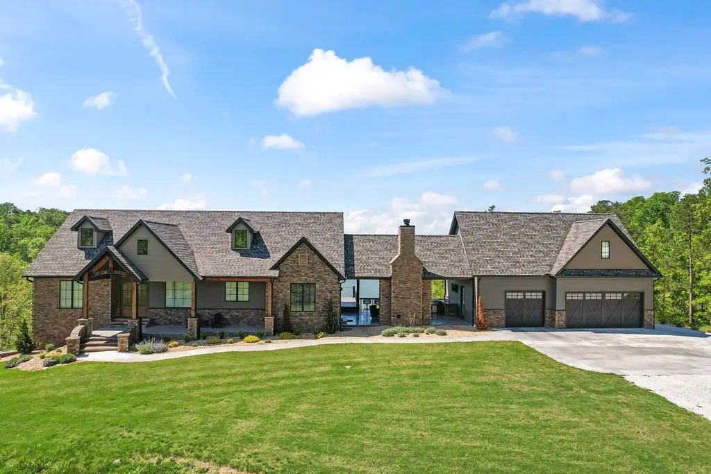 18700 Knabenschuh Drive, Garfield, AR 72732 - #1