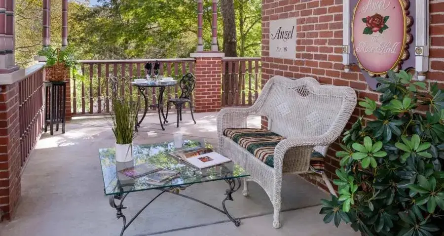 46 Hillside Avenue, Eureka Springs, AR 72632 - #2