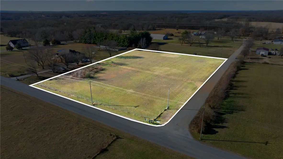 Hunters Xing Road, Gentry, AR 72734 - #1