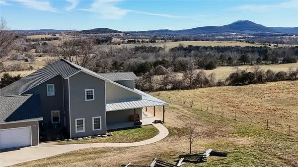 1395 County Road 403, Berryville, AR 72616