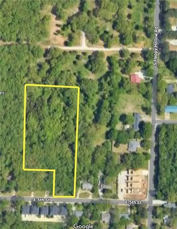 E 5th Street, Fayetteville, AR 72701 - #3