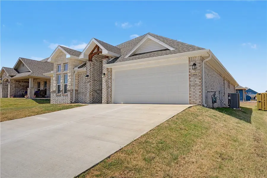 2541 Quince Court, Centerton, AR 72712 - #3