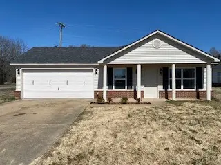 32 Cypress Avenue, Clarksville, AR 72830