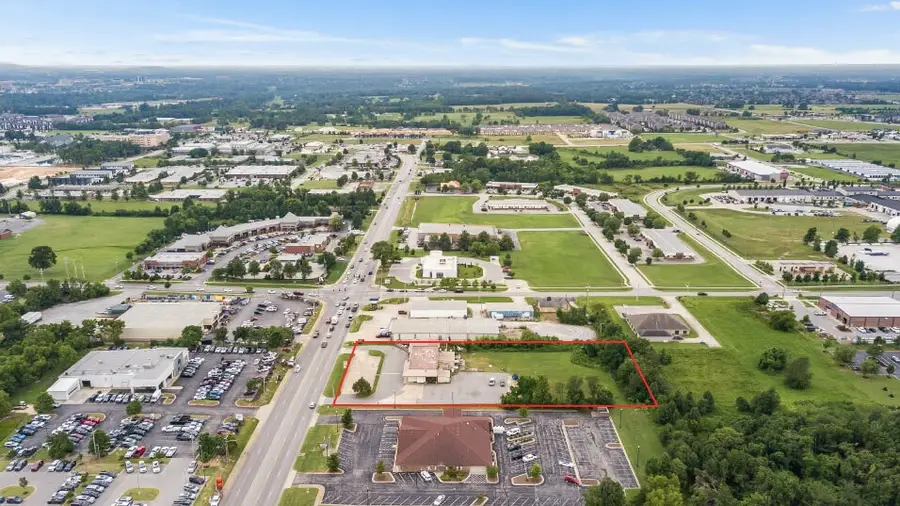 2806 S Walton Boulevard, Bentonville, AR 72712 - #2