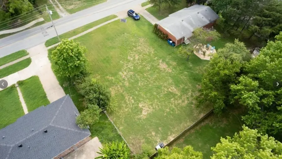 803 NE 2nd Street, Bentonville, AR 72712 - #2