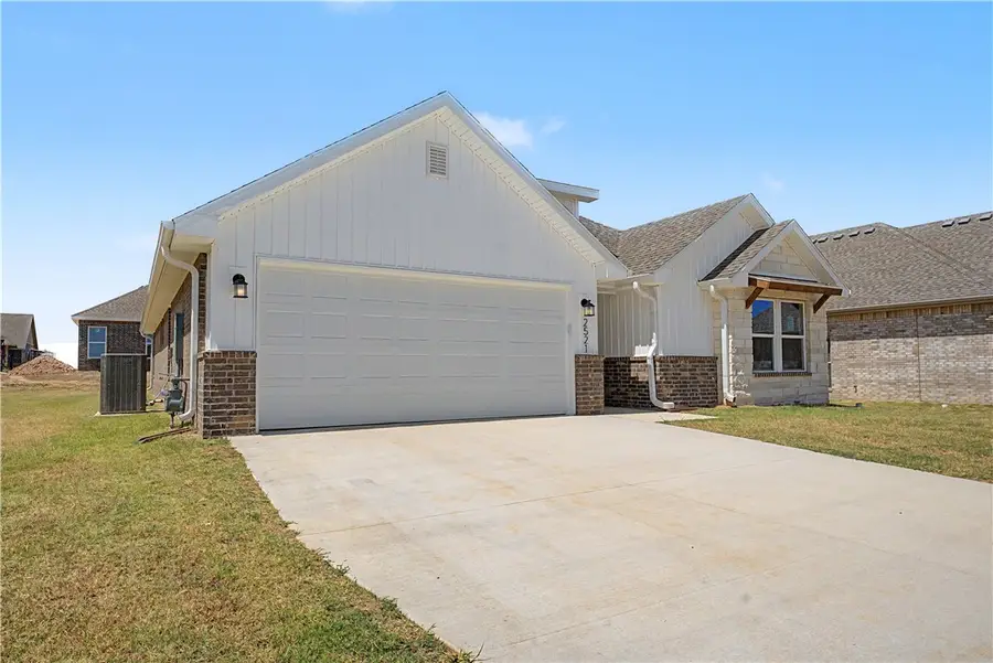 2521 Quince Court, Centerton, AR 72712 - #3