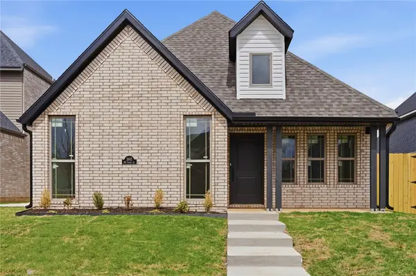 3102 SW Lovely Lane, Bentonville, AR 72713