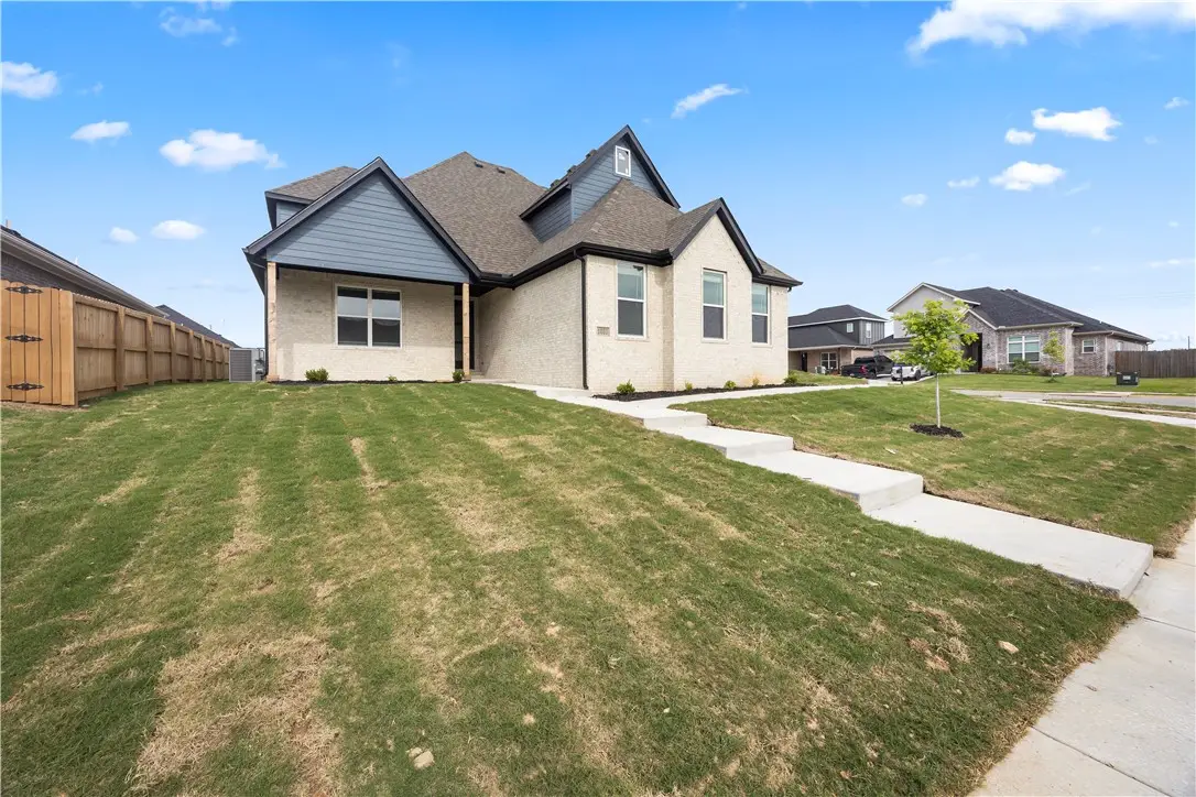 1241 Mammoth Street, Bentonville, AR 72713 - #1