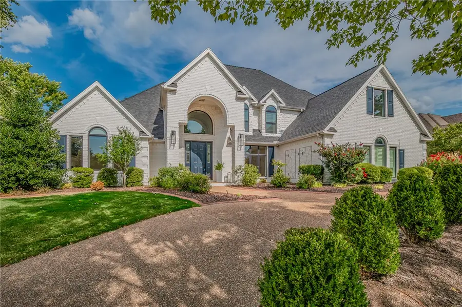 11 Sherwood Drive, Rogers, AR 72758 - #2