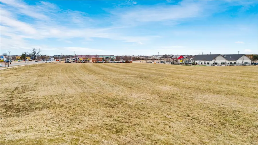 I Street, Bentonville, AR 72712 - #3