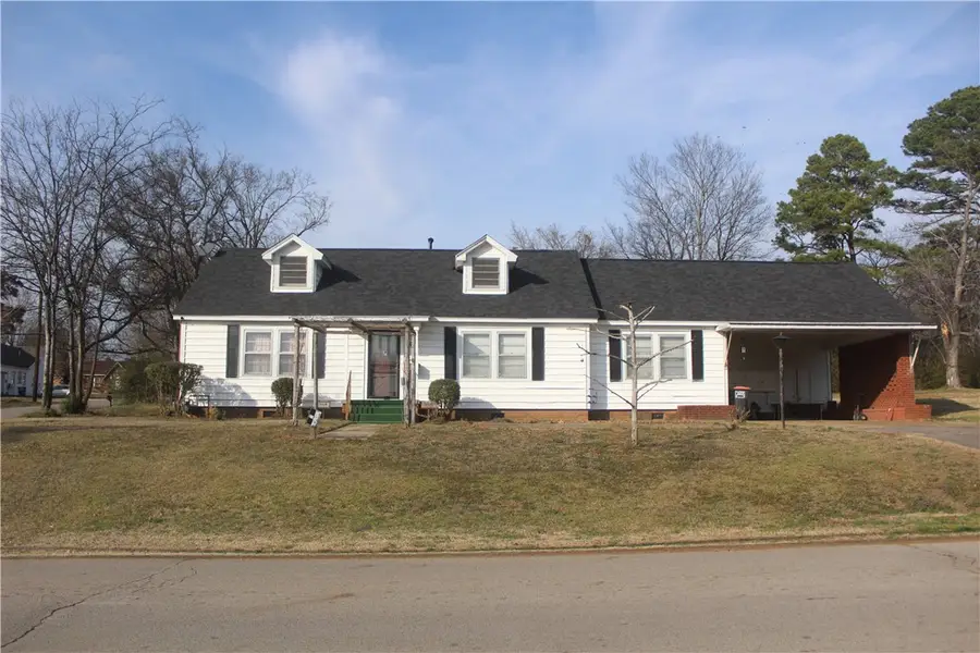 1008 W College Street, Ozark, AR 72949 - #3