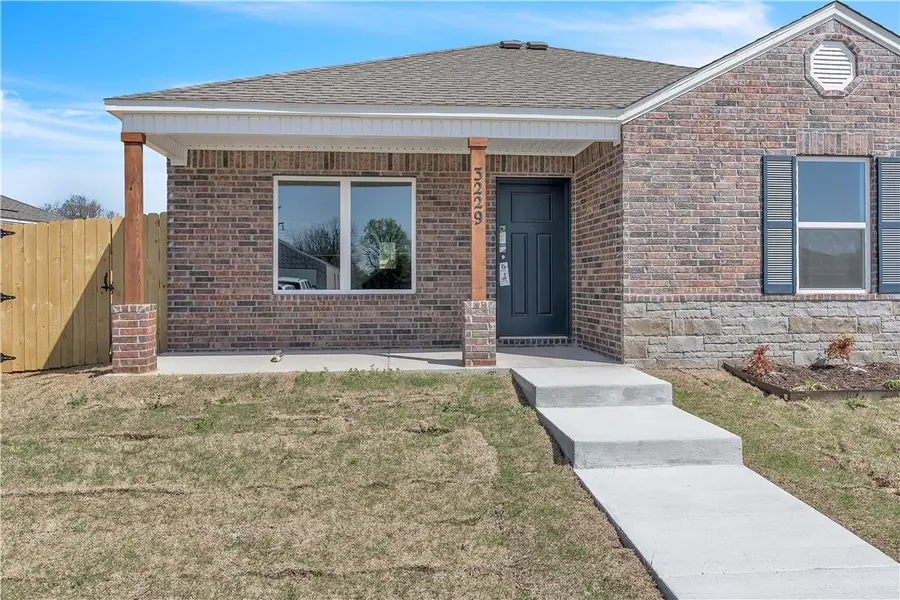 3229 Wolf Creek Street, Springdale, AR 72764 - #2