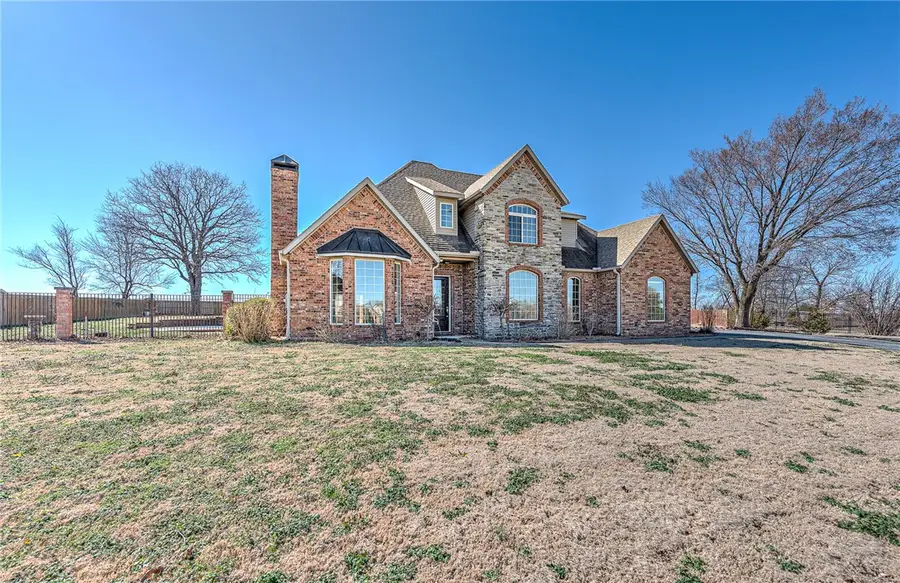 515 Candlelight Circle, Elm Springs, AR 72762 - #3