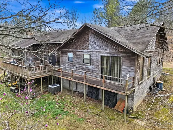 6611 N Starr Ridge Road, Proctor, OK 74457
