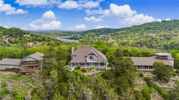 83 Sailboat Drive, Holiday Island, AR 72631