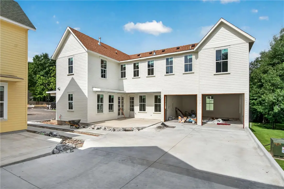 2754 E Black Walnut Circle, Fayetteville, AR 72701 - #1