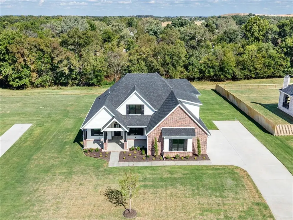 18962 Magnolia Meadows, Fayetteville, AR 72704 - #1