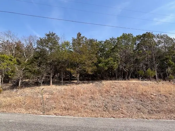 10 Thomas Circle, Holiday Island, AR 72631