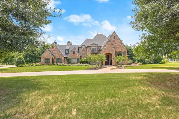 11228 Talamore Boulevard, Bentonville, AR 72712