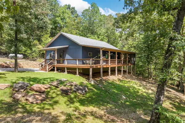 2133 Nc 3400, Marble Falls, AR 72648
